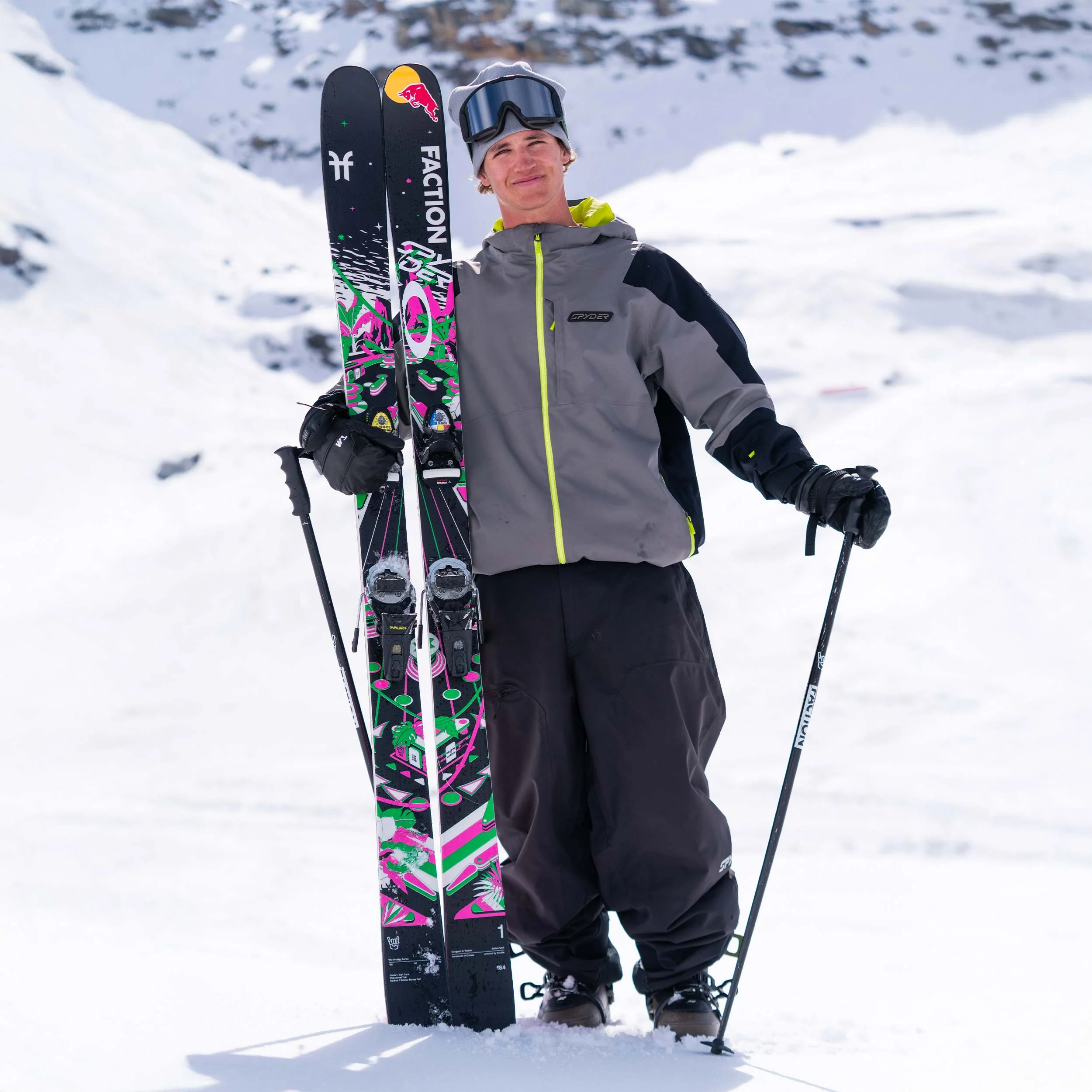 Faction Skis 2526 Prodigy 1 Lifestyle2 1x1