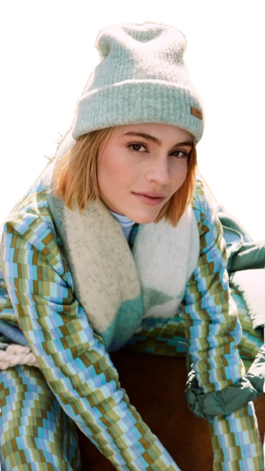 w26 4541 13 amc1 nvc2zhiovnuhklz4 removebg preview