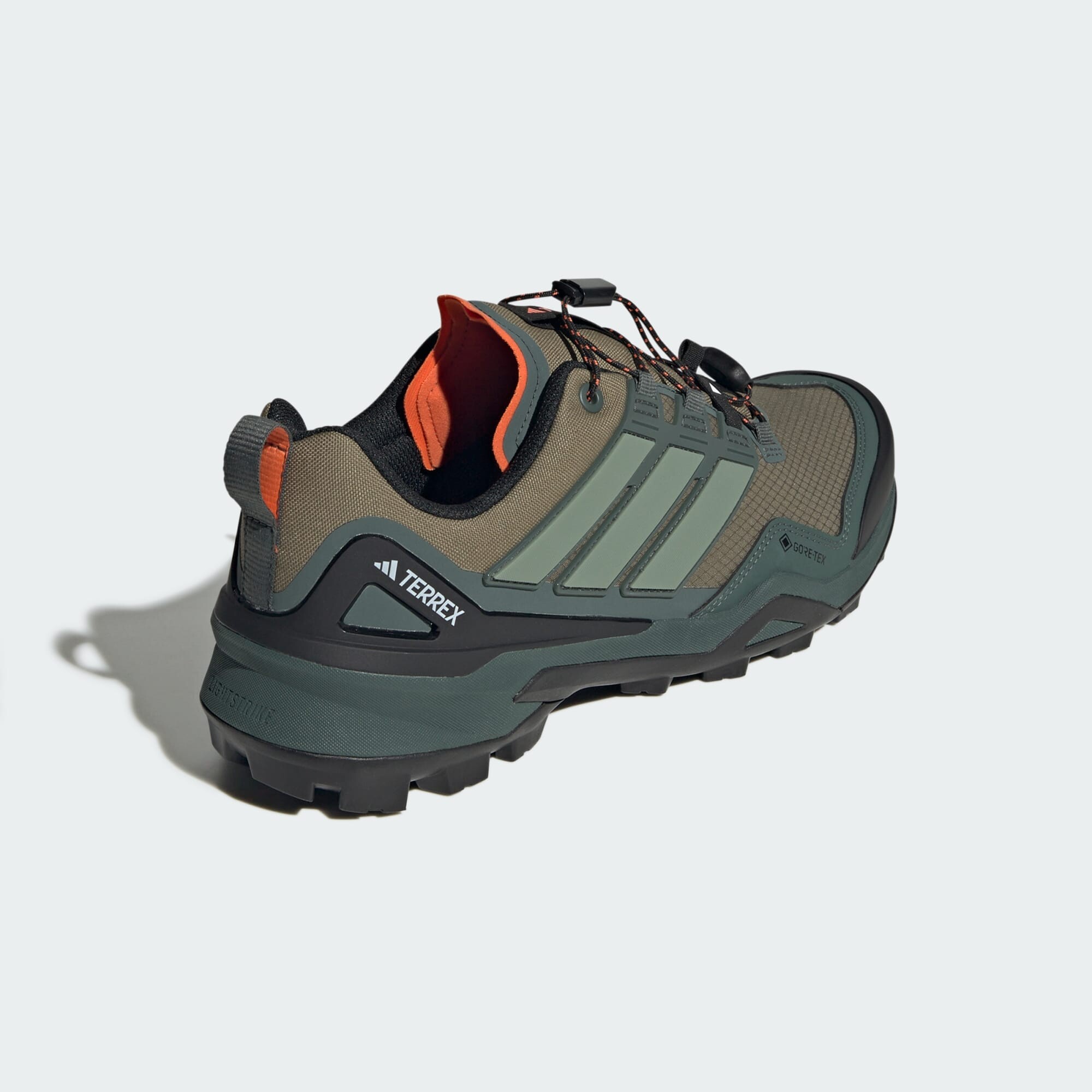 Chaussure de randonnee Terrex Skychaser GORE TEX Vert IH1095 05 standard